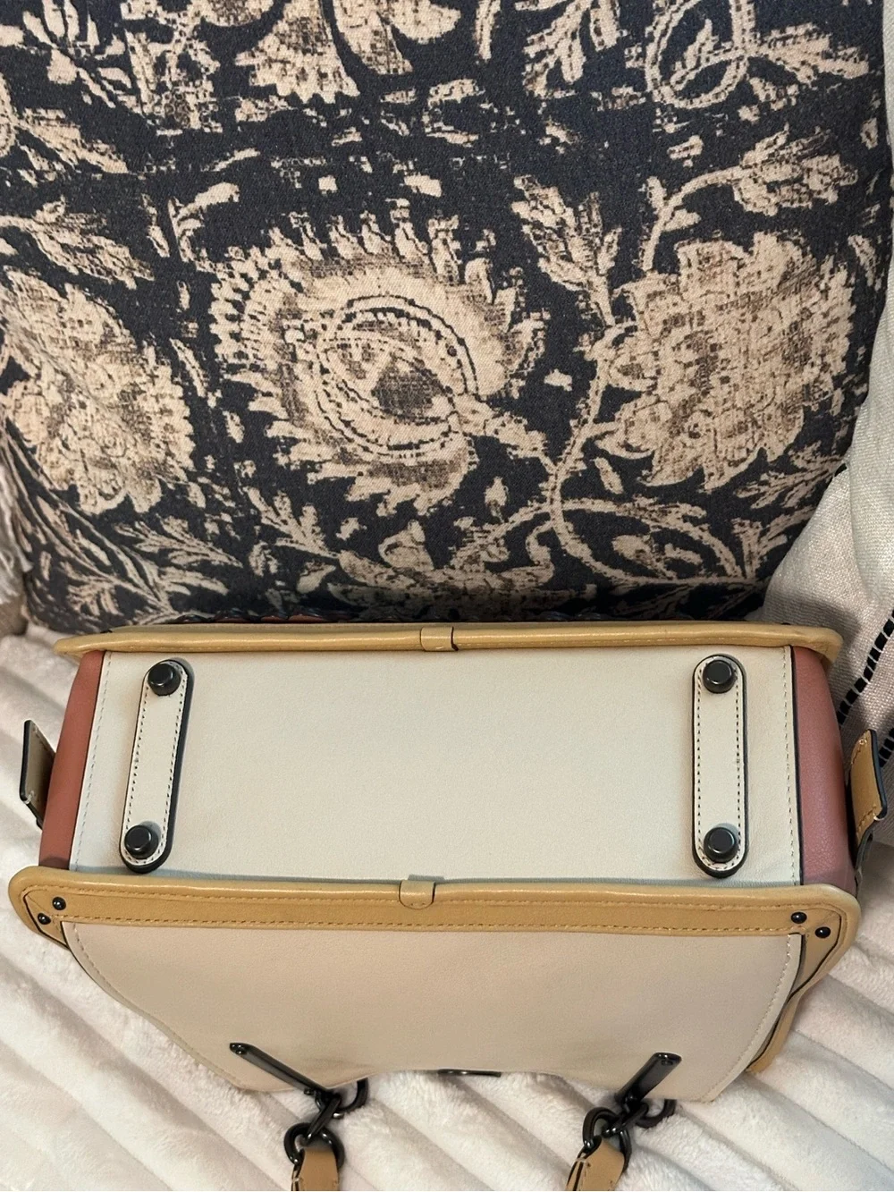 🦋 Coach Dreamer Butterfly Appliqué Leather Satchel 🦋
